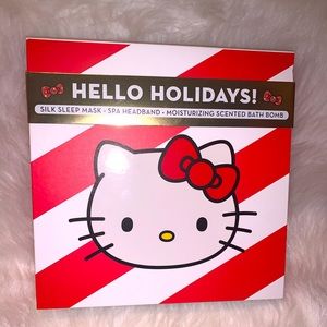 Hello Kitty Christmas gift set